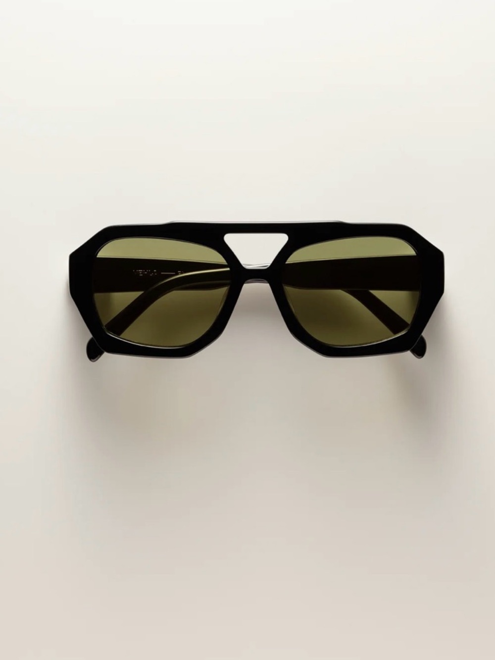 Vehla River Black/ Khaki Sunglasses